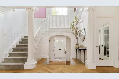 15 Farlow Rd, Newton, MA 02458 - Photo 3
