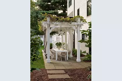 15 Farlow Rd, Newton, MA 02458 - Photo 37