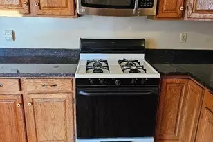 132 Pitman, Fall River, MA 02723 - Photo 7