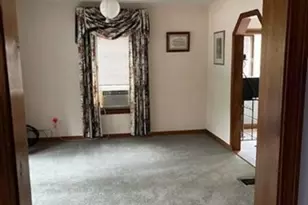 656 Franklin St, Wrentham, MA 02093 - Photo 5