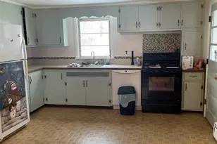 63 Davis, Montague, MA 01376 - Photo 3