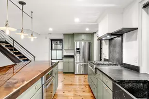 32 Buffum St, Salem, MA 01970 - Photo 9