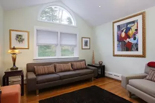 515 Dudley Rd, Newton, MA 02459 - Photo 5