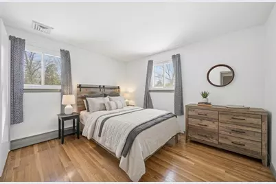 84 Winthrop St, Medway, MA 02053 - Photo 25