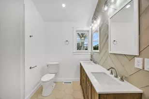 531 Menauhant Rd, Falmouth, MA 02536 - Photo 33