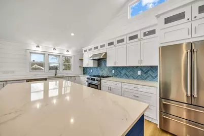 531 Menauhant Rd, Falmouth, MA 02536 - Photo 9