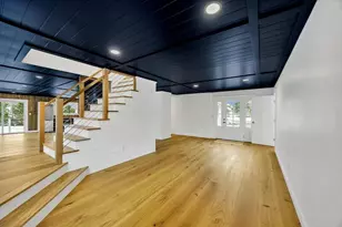 531 Menauhant Rd, Falmouth, MA 02536 - Photo 23