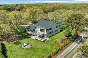 531 Menauhant Rd, Falmouth, MA 02536 - Photo 5