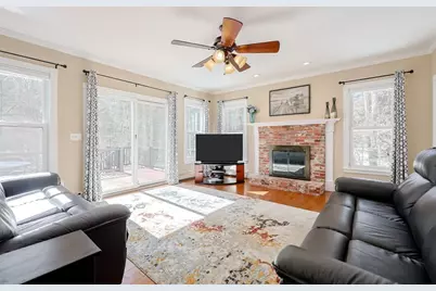 25 Shepherd Street, Foxboro, MA 02035 - Photo 9