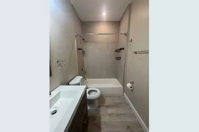 199 Pleasant St #2R, Marblehead, MA 01945 - Photo 9