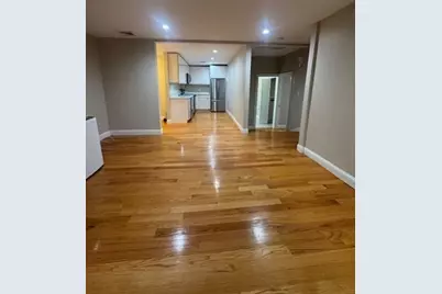 199 Pleasant St #2R, Marblehead, MA 01945 - Photo 5