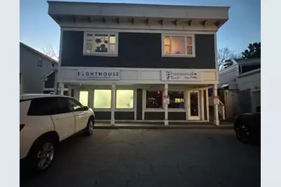 199 Pleasant St #2R, Marblehead, MA 01945 - Photo 1