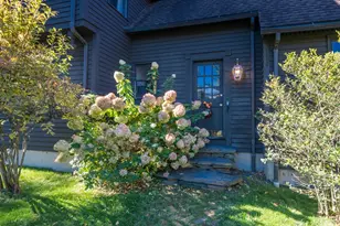 10 Sycamore Parc, South Hadley, MA 01075 - Photo 3