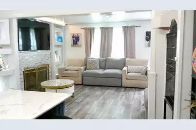 418 Rollstone St, Fitchburg, MA 01420 - Photo 9