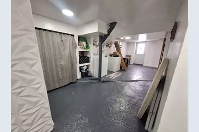 418 Rollstone St, Fitchburg, MA 01420 - Photo 17