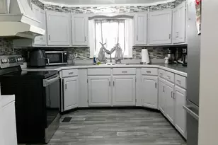 418 Rollstone St, Fitchburg, MA 01420 - Photo 11