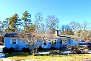 31 Galahad Cir, Barnstable, MA 02655 - Photo 1