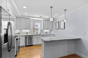 40 Catherine, Boston, MA 02131 - Photo 11