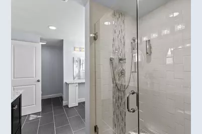 40 Catherine #B, Boston, MA 02131 - Photo 15