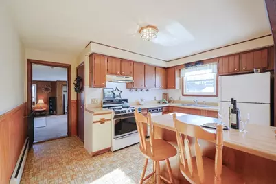 343 American Legion Hwy, Westport, MA 02790 - Photo 11