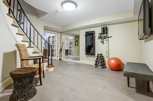 10 Hallwood Rd, Brookline, MA 02467 - Photo 35