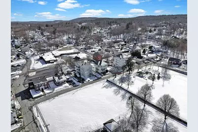 22-24 Beekman Street, Fitchburg, MA 01420 - Photo 5