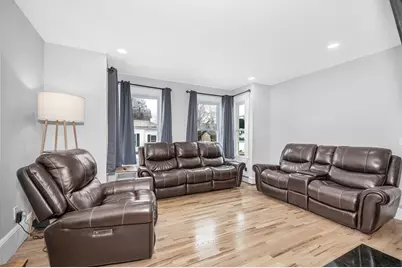 46 Bancroft Ave, Milford, MA 01757 - Photo 9