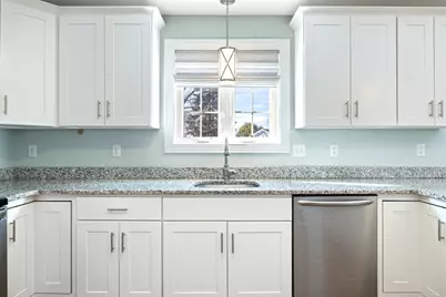 84 Montcalm Street, Chicopee, MA 01020 - Photo 11