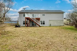 84 Montcalm St, Chicopee, MA 01020 - Photo 37