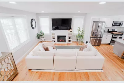 30 Oak Meadow Pl #30, Bridgewater, MA 02324 - Photo 9