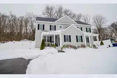 30 Oak Meadow Pl #30, Bridgewater, MA 02324 - Photo 1