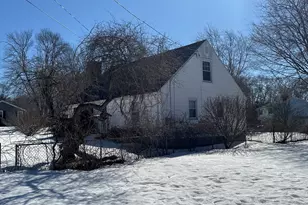 39 Fairlawn Ave, Oxford, MA 01540 - Photo 3