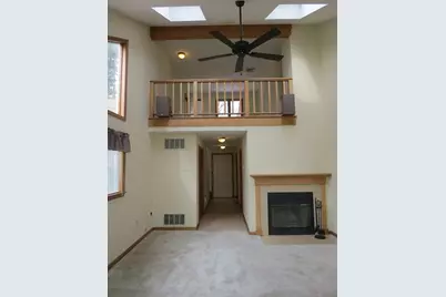 5B Pond View Way #5B, Northborough, MA 01532 - Photo 5