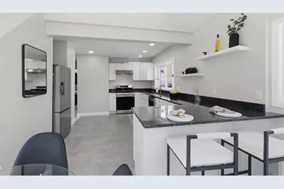 15 S Fairview St #3, Boston, MA 02131 - Photo 11