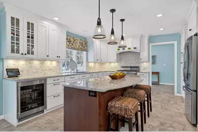 10 Sawyer Rd, Northborough, MA 01532 - Photo 9