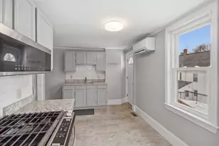 34 Cottage St, Watertown, MA 02472 - Photo 5