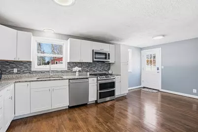 183 Sherwood Dr S, Marlborough, MA 01752 - Photo 13