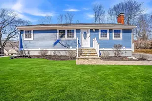 183 Sherwood Dr S, Marlborough, MA 01752 - Photo 1