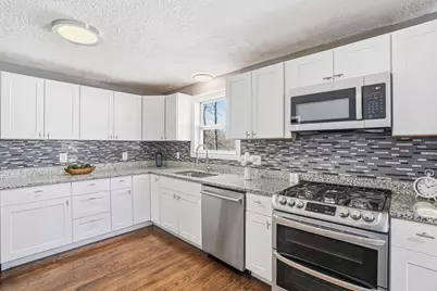 183 Sherwood Dr S, Marlborough, MA 01752 - Photo 9