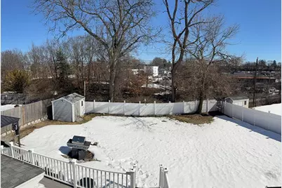 14 Pere Marquette St, Lawrence, MA 01843 - Photo 5