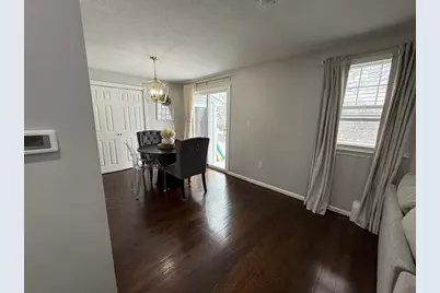 14 Pere Marquette St, Lawrence, MA 01843 - Photo 3