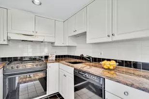 231 Coolidge Ave, Watertown, MA 02472 - Photo 15