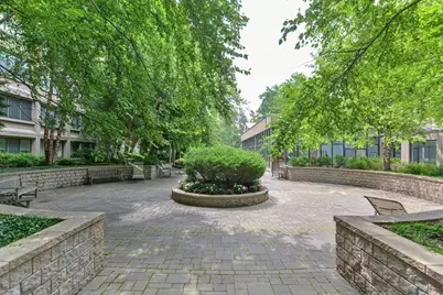 1731 Beacon St #721, Brookline, MA 02445 - Photo 27