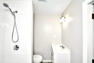 37 Wilbur St, Taunton, MA 02780 - Photo 11