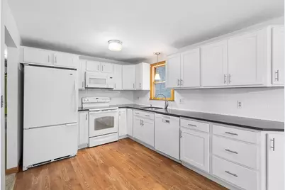 191 Summer St, Rockland, MA 02370 - Photo 3