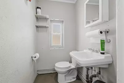 1193 Ashley Blvd, New Bedford, MA 02745 - Photo 15