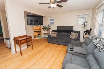 25 Barton Rd, Greenfield, MA 01301 - Photo 7