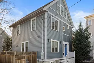 2 Gold Star Ct, Cambridge, MA 02140 - Photo 29