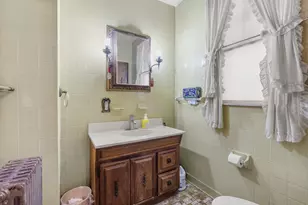 224 Riverdale St, West Springfield, MA 01089 - Photo 21