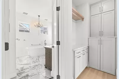 104 Cottage Street, Melrose, MA 02176 - Photo 23